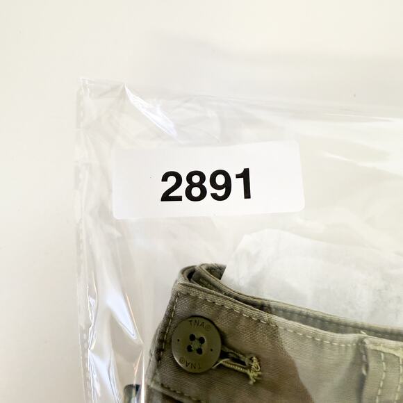 Aritzia TNA Supply Cargo Micro Mini Skirt Green Cotton - Size 00 - Picture 8 of 8